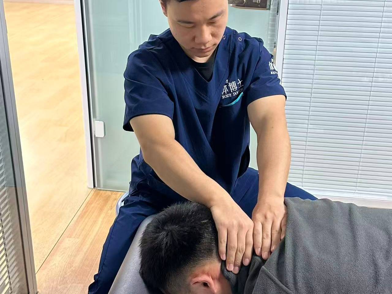 北京肩胛骨疼痛康复机构推荐：体博士运动康复中心评测