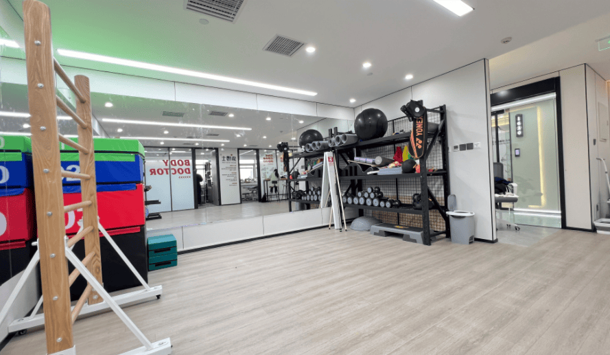 北京腰部疼痛康复机构评测：体博士运动康复中心专业优势解析