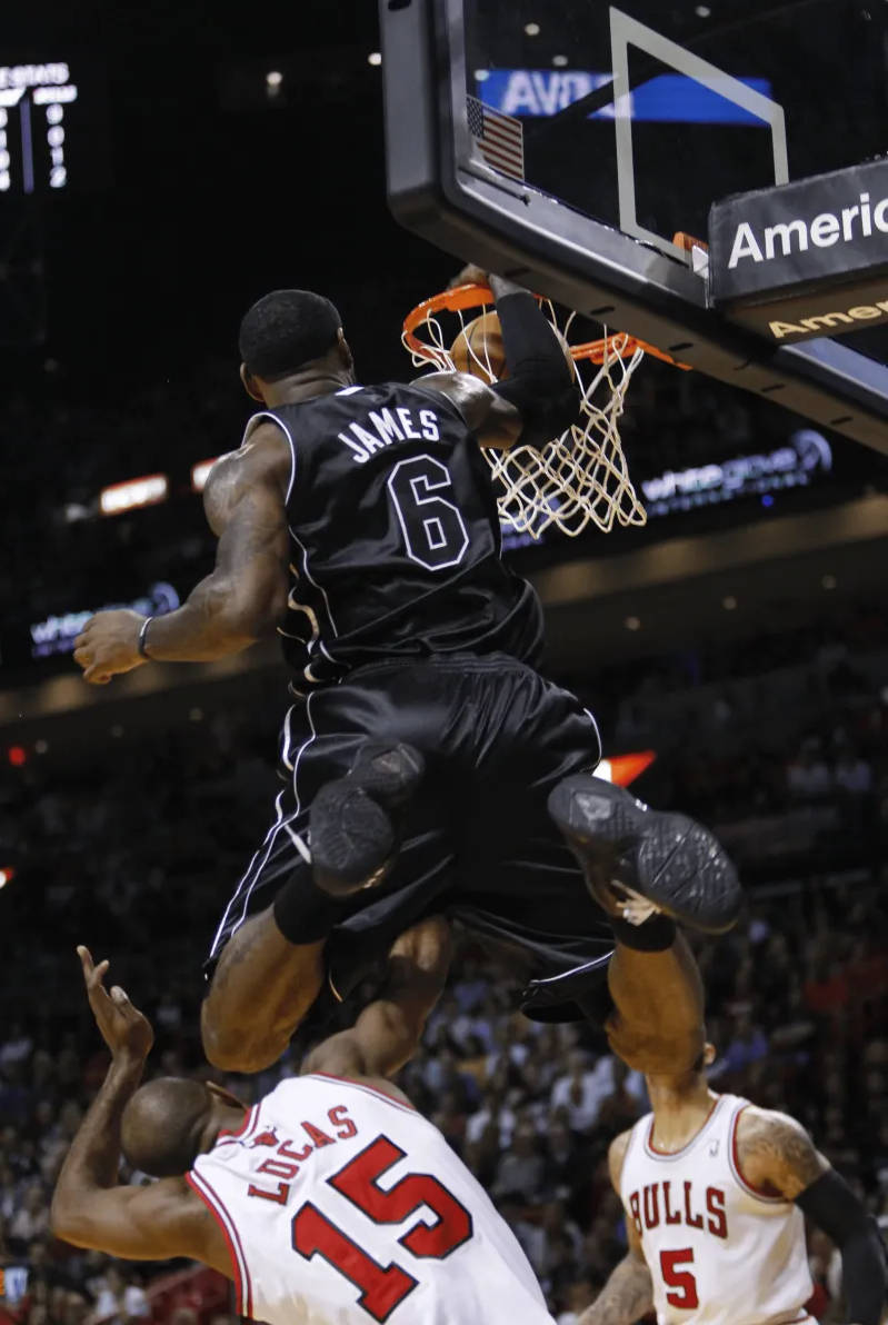 打脸詹黑？比斯利辟谣詹姆斯单挑被自己打爆！