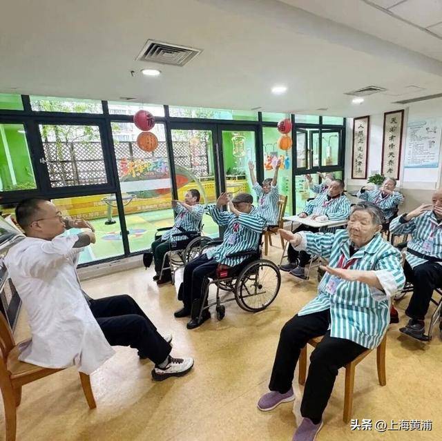 用书香与运动为患者筑起温暖“康复港”！